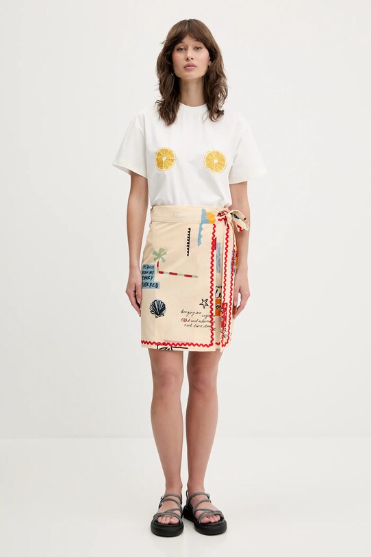 Never Fully Dressed t-shirt NFDTO1764 beżowy SS25