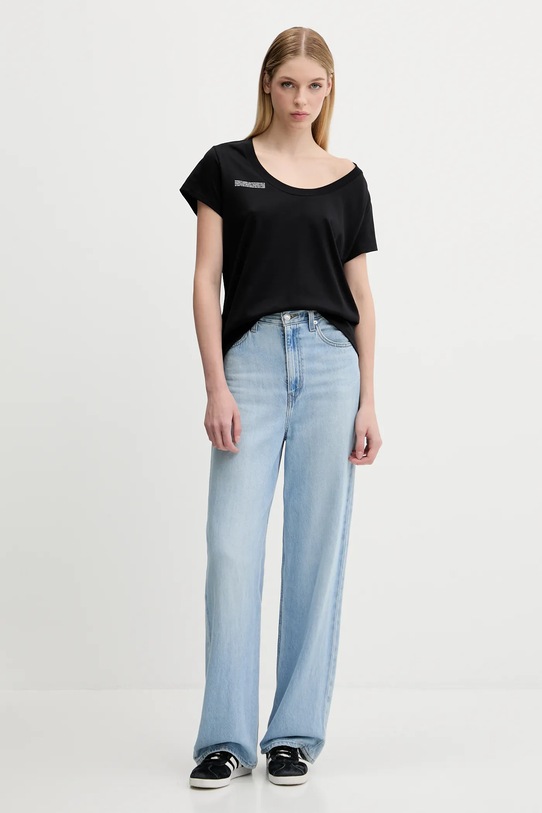 Βαμβακερό μπλουζάκι Pangaia Lightweight Scoop Neck T-Shirt 10002565 μαύρο SS25
