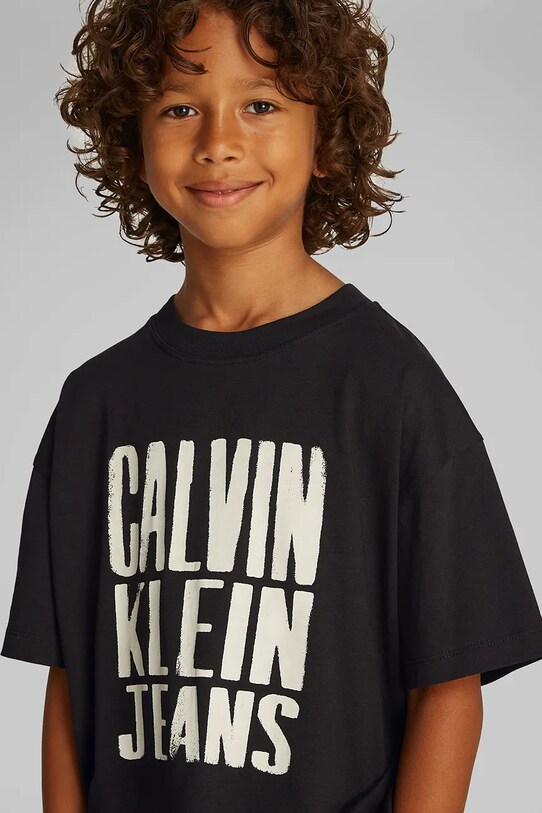 Дитяча бавовняна футболка Calvin Klein Jeans IG0IG02858.PPYA чорний