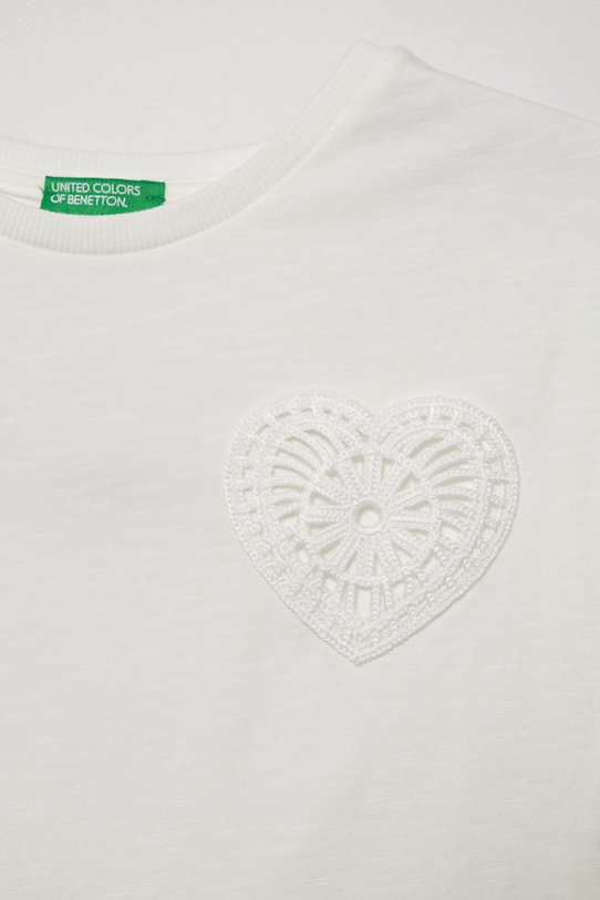 Dziewczynka United Colors of Benetton t-shirt dziecięcy 3JFAC10PD.G.Seasonal biały
