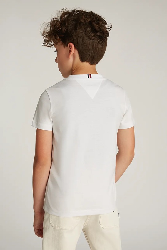 Chłopiec Tommy Hilfiger t-shirt bawełniany dziecięcy KS0KS00594.122.176.PPYA biały
