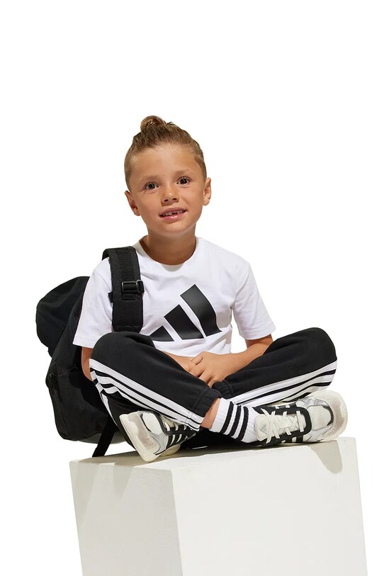 Детская хлопковая футболка adidas JC9720