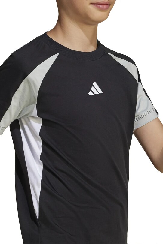 Детская хлопковая футболка adidas JD0058
