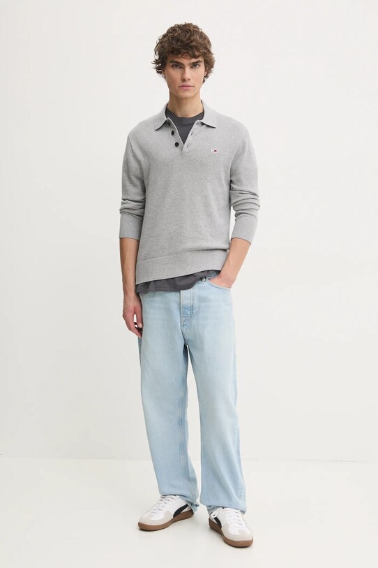 Tommy Jeans tricou din bumbac DM0DM20351 gri SS25