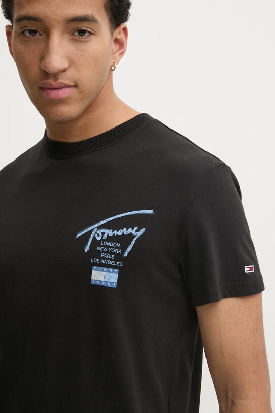 Одяг Бавовняна футболка Tommy Jeans DM0DM21106 чорний