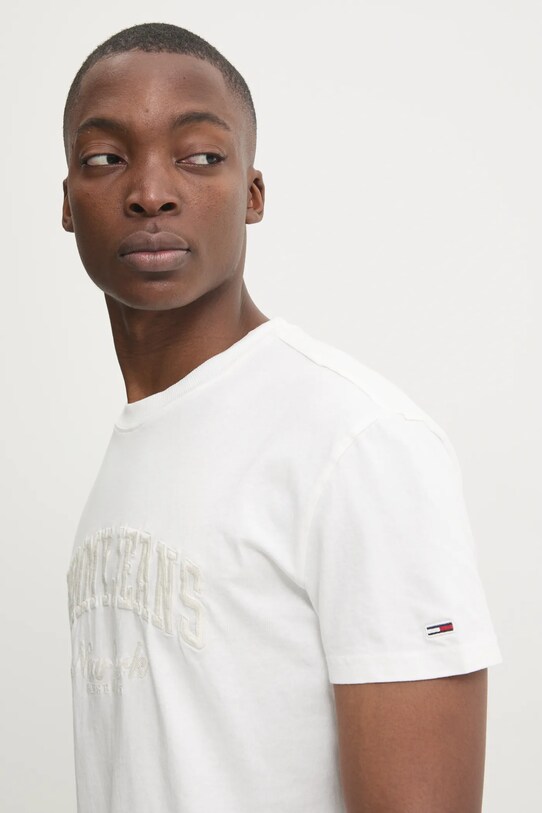 Бавовняна футболка Tommy Jeans білий DM0DM20356