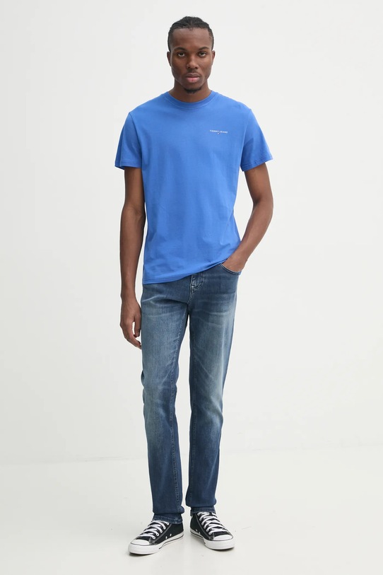 Pamučna majica Tommy Jeans DM0DM21188 ljubičasta SS25