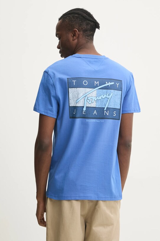 Хлопковая футболка Tommy Jeans фиолетовой DM0DM21108