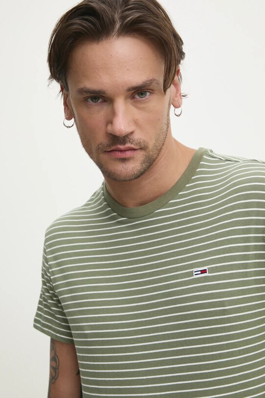 Бавовняна футболка Tommy Jeans зелений DM0DM20377