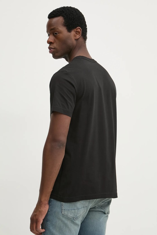 Odzież Calvin Klein Jeans t-shirt bawełniany J30J327075 czarny
