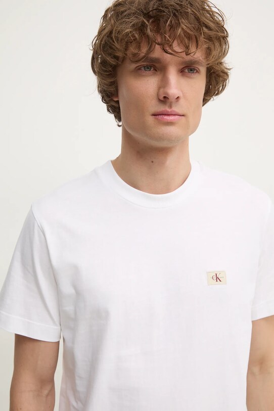 Футболка Calvin Klein Jeans бежевий J30J327100