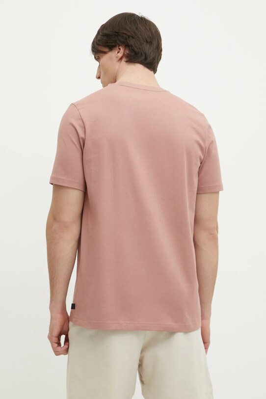 Одежда Хлопковая футболка adidas M T LENS PKT T JJ3927 розовый