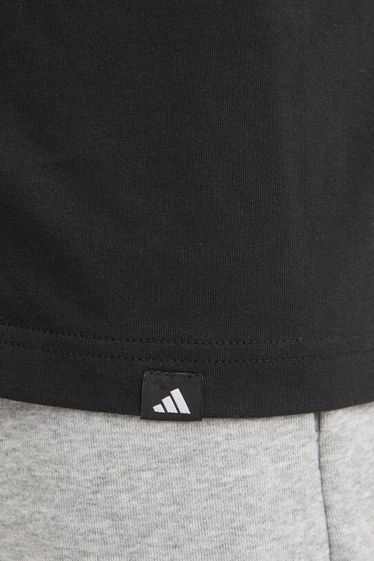Бавовняна футболка adidas M C HOT Q1 TEE JI6787 чорний