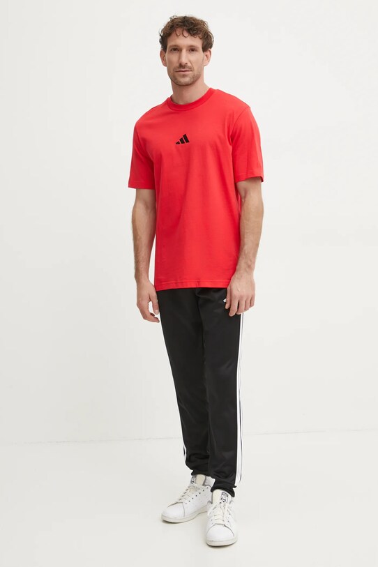 Хлопковая футболка adidas Essential JF1095 красный SS25