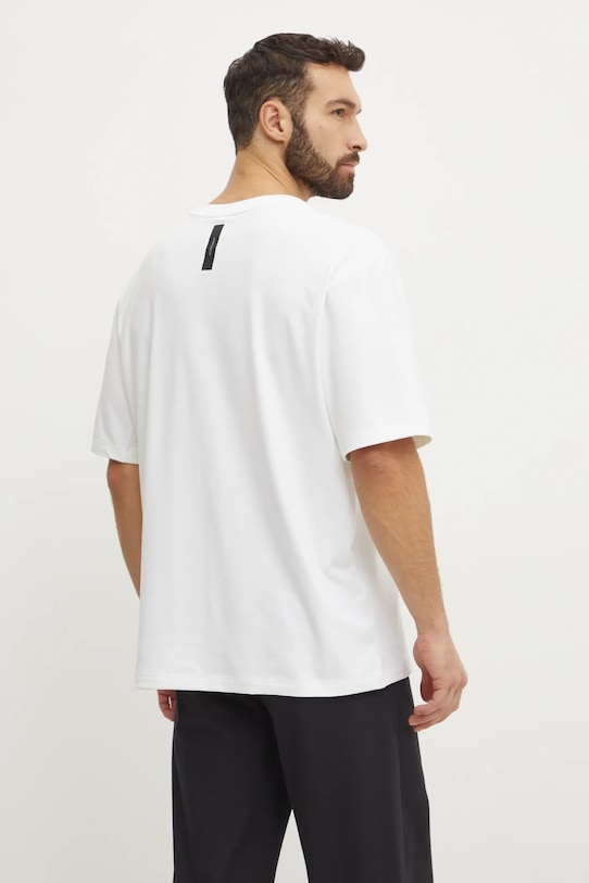 Oblačila Kratka majica adidas Z.N.E. JC5482 bež