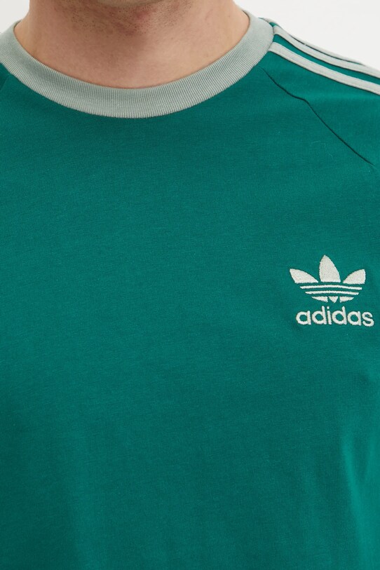 Хлопковая футболка adidas Originals 3-Stripes JN7017 зелёный