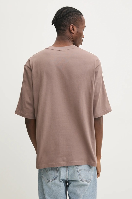 Одежда Хлопковая футболка adidas Originals Oversize tee JP1058 бежевый