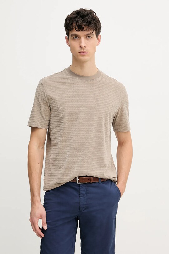Футболка Emporio Armani regular бежевый EM001288.AF10017