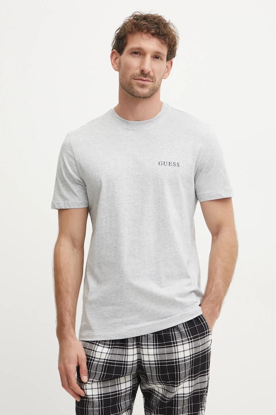 Хлопковая футболка Guess хлопок серый U4BM03.KCAM1
