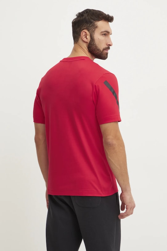 Одежда Хлопковая футболка adidas Z.N.E. JC7922 красный