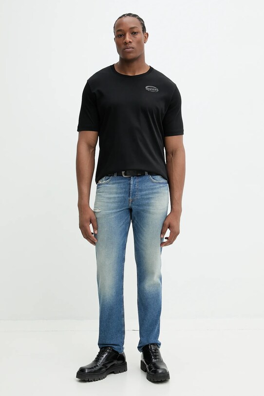 Diesel tricou din bumbac T-MADJUST-R2 T-SHIRT A16432.0SKAF negru SS25