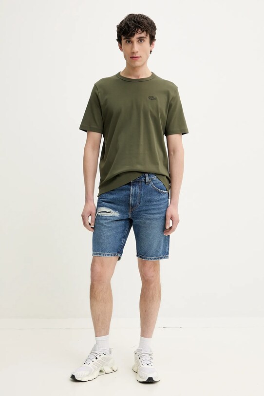 Tričko Diesel T-ADJUST-SLITS-R17 T-SHIRT A16672.0AIJU zelená AW25