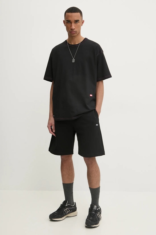 Diesel t-shirt T-BOXT-R18 T-SHIRT A16689.0AKAK czarny SS25