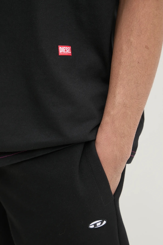 Diesel t-shirt T-BOXT-R18 T-SHIRT A16689.0AKAK czarny
