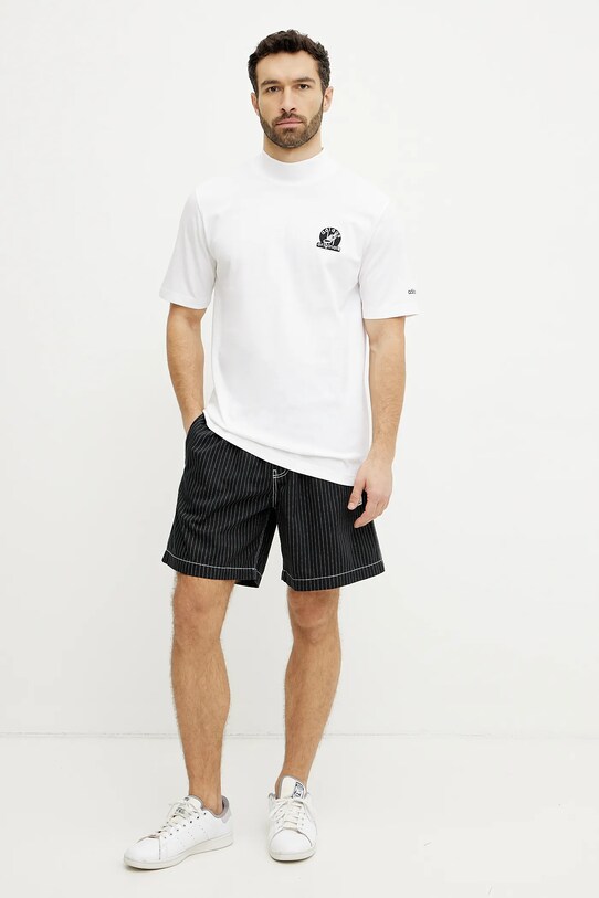 Памучна тениска adidas Originals GRFX TEE JC8367 бял SS25
