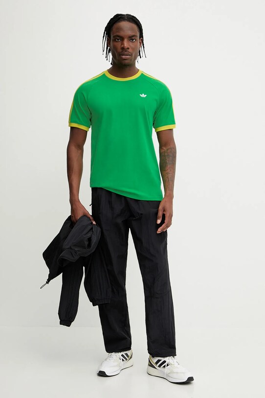 adidas Originals t-shirt bawełniany Q2 Monogram Cal JP4432 zielony SS25