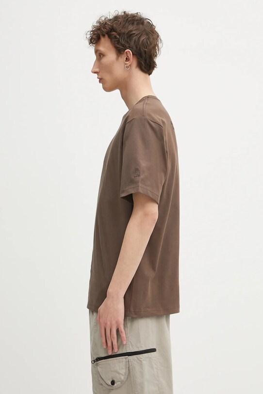 The North Face tricou din bumbac Relaxed NF0A8C351OI1 maro SS25