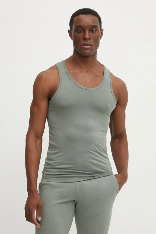 United Colors of Benetton top slim verde 3OP82H257