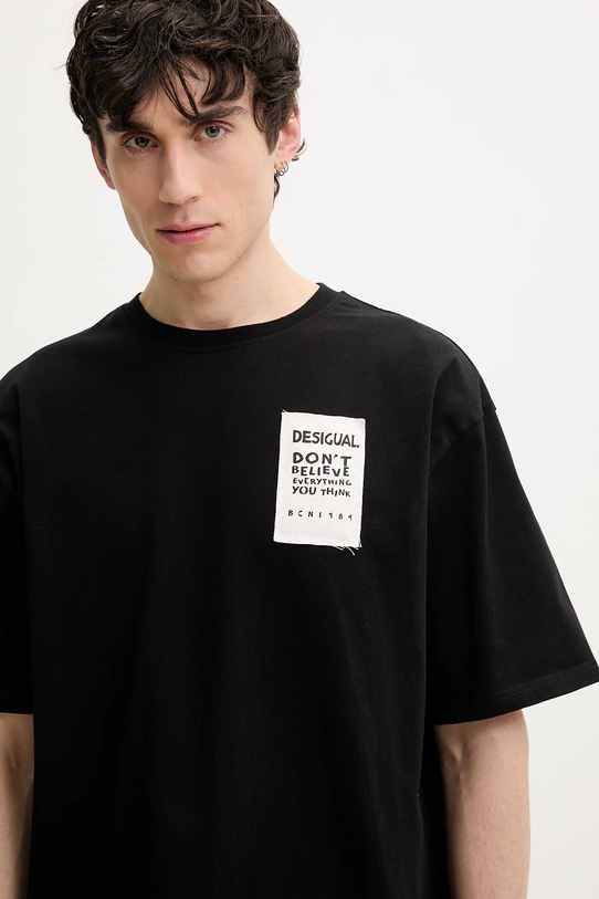 Бавовняна футболка Desigual MARTIN чорний 25SMTK24