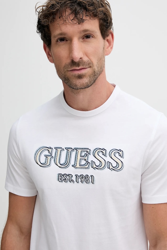 Βαμβακερό μπλουζάκι Guess λευκό M5GI07.I3Z14