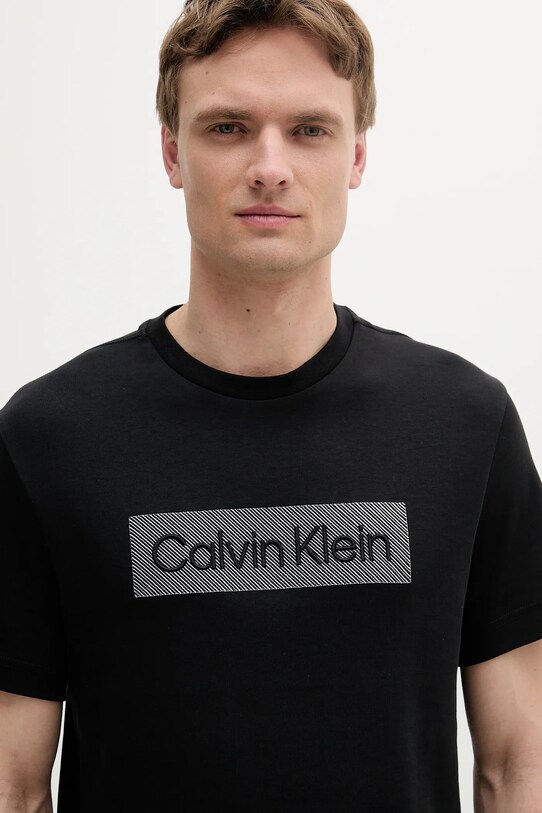 Ρούχα Βαμβακερό μπλουζάκι Calvin Klein K10K112491 μαύρο
