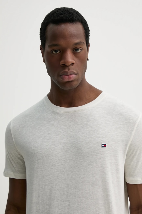 Футболка з домішкою льону Tommy Hilfiger regular бежевий UM0UM03527