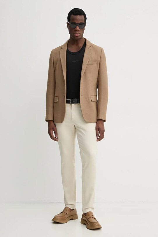 Тениска с лен Calvin Klein KM0KM01139 черен SS25