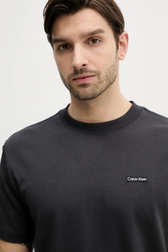 Μπλουζάκι Calvin Klein Jeans μαύρο J30J327234