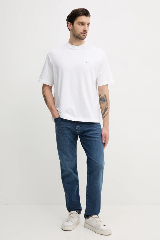 Хлопковая футболка Calvin Klein Jeans LV040HM229 белый SS25