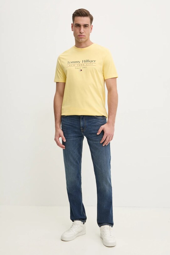 Bavlněné tričko Tommy Hilfiger MW0MW38621 žlutá SS25