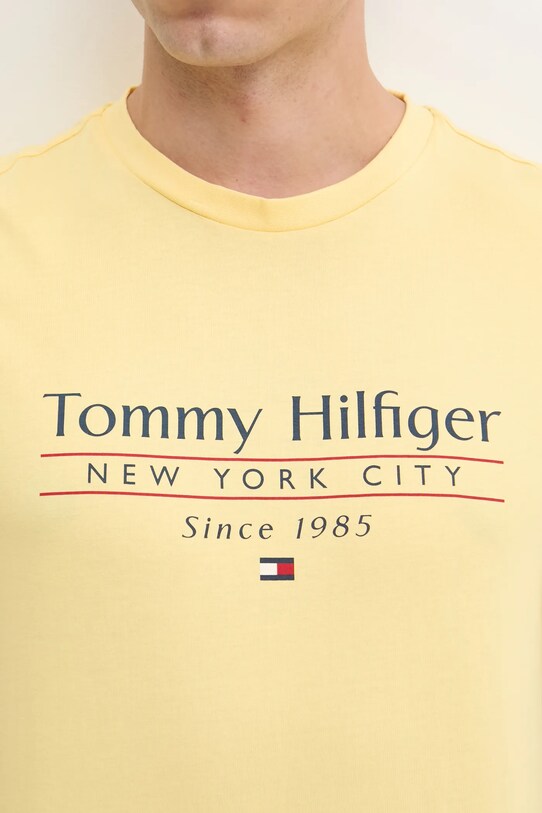 Bavlněné tričko Tommy Hilfiger MW0MW38621 žlutá