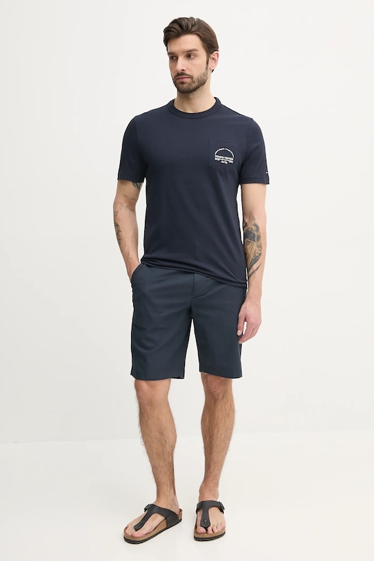 Bavlnené tričko Tommy Hilfiger MW0MW38623 tmavomodrá SS25