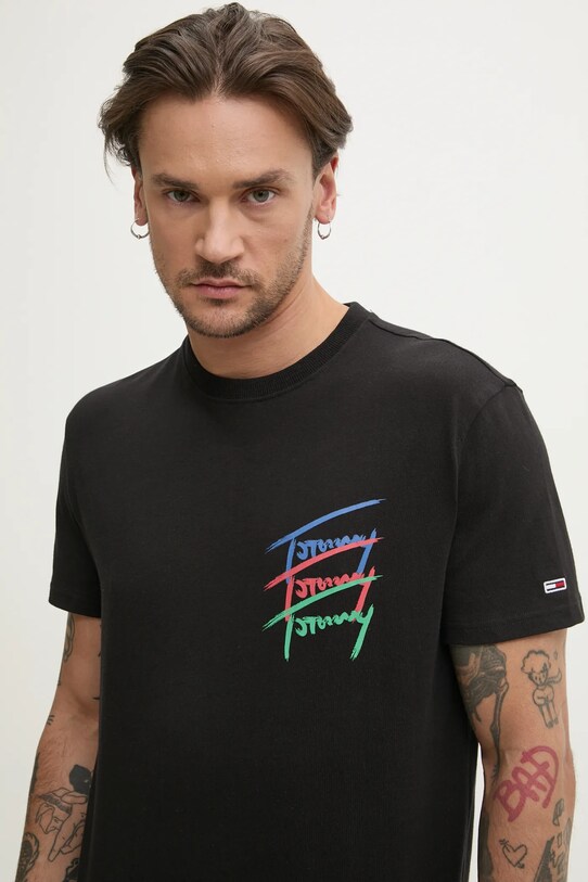 Бавовняна футболка Tommy Jeans чорний DM0DM20771