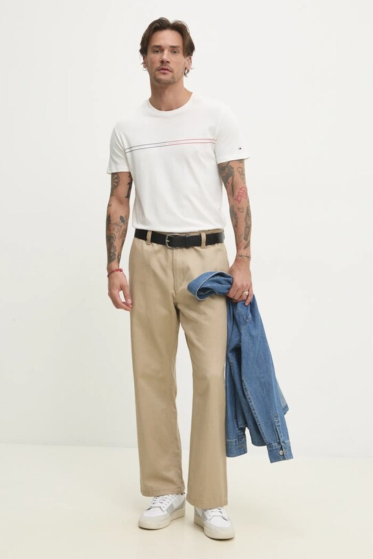Футболка Tommy Jeans DM0DM20779 белый SS25