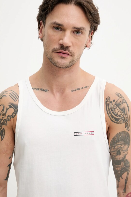 Bavlněné tričko Tommy Jeans bílá DM0DM20790