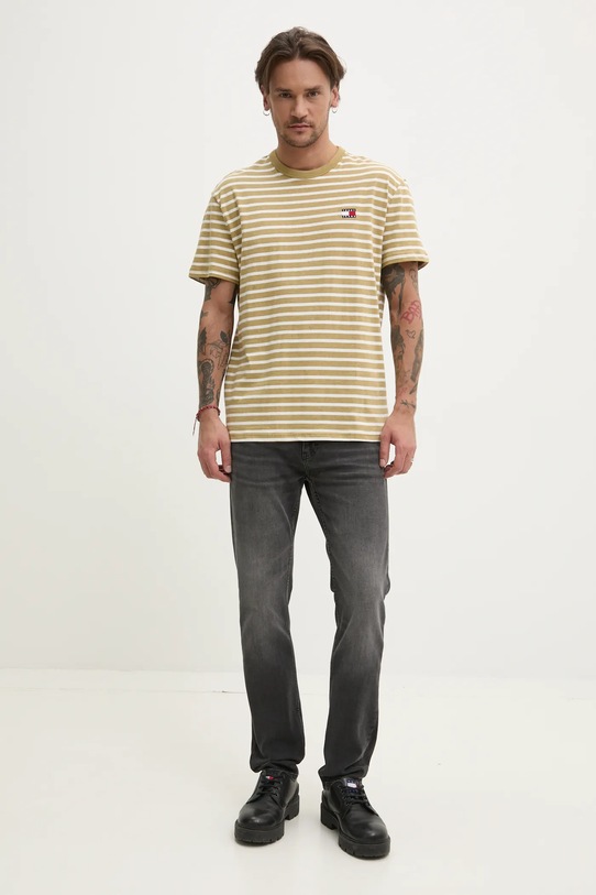 Tommy Jeans t-shirt bawełniany DM0DM20802 zielony SS25