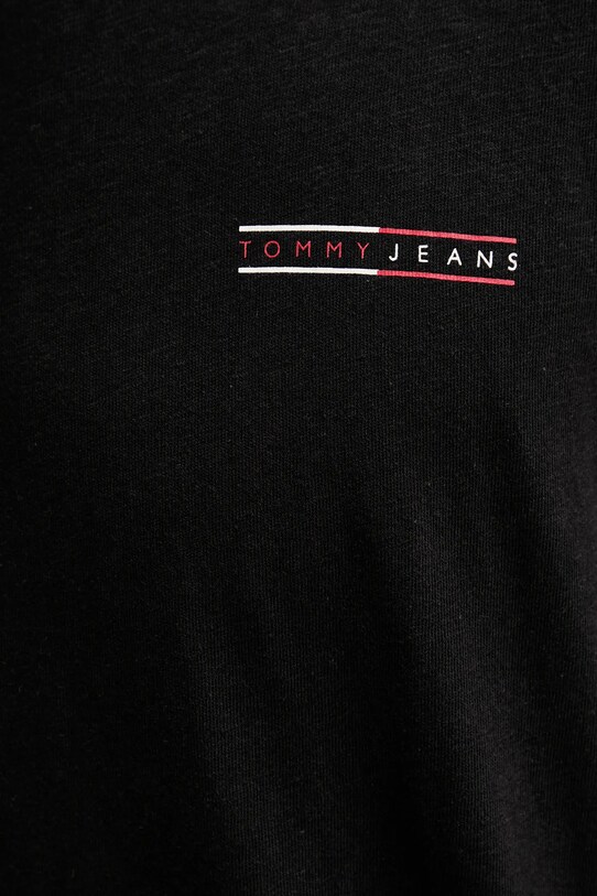Памучна тениска Tommy Jeans DM0DM21303 черен