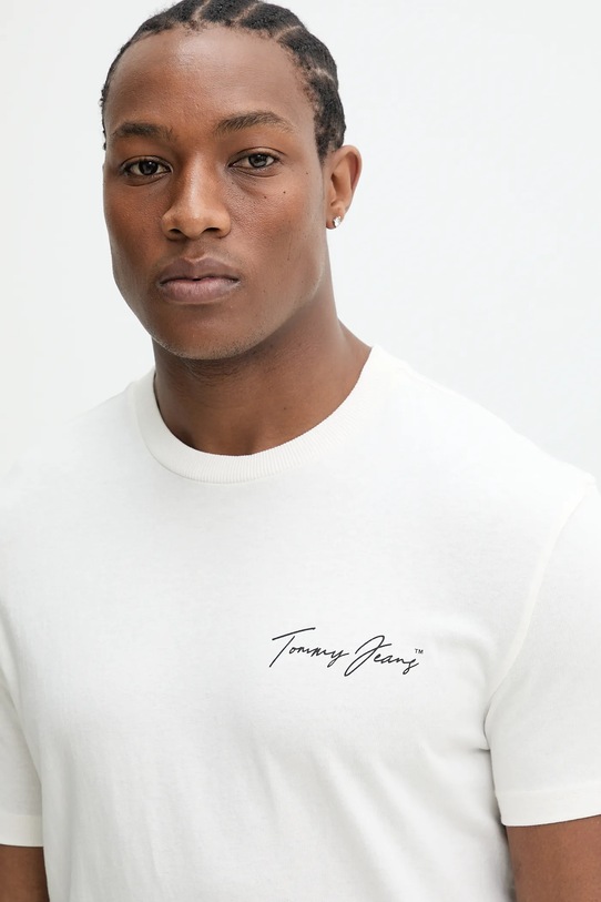 Bavlnené tričko Tommy Jeans béžová DM0DM21345