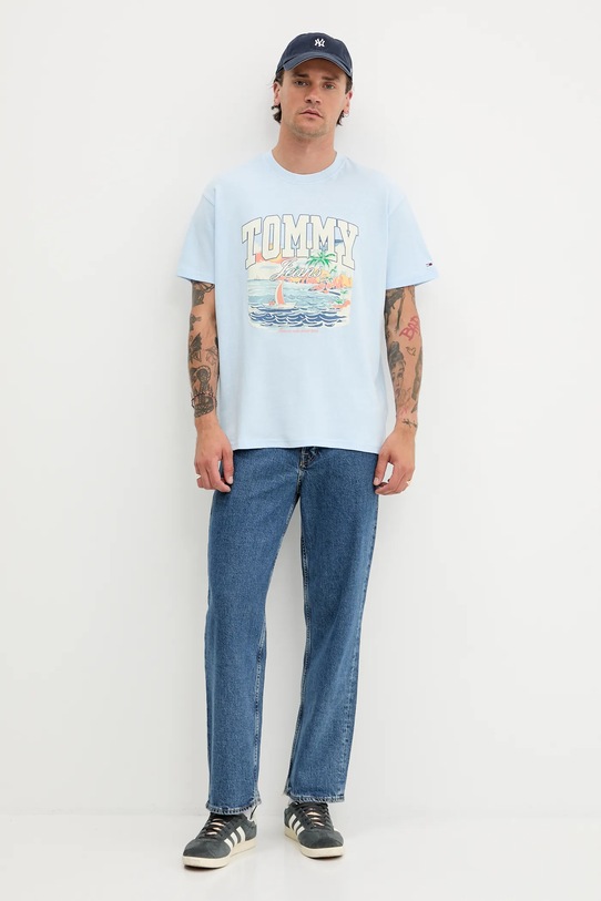 Bombažna kratka majica Tommy Jeans DM0DM21867 modra SS25