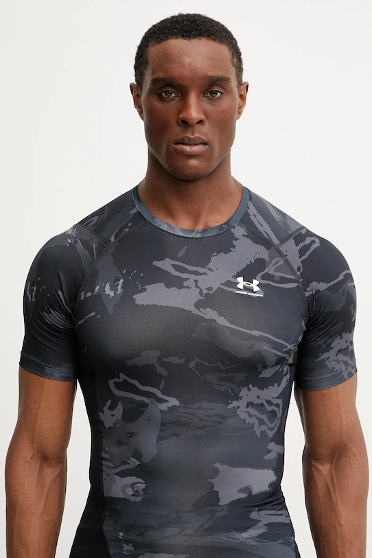 Odjeća Majica kratkih rukava za trening Under Armour 1383321 crna